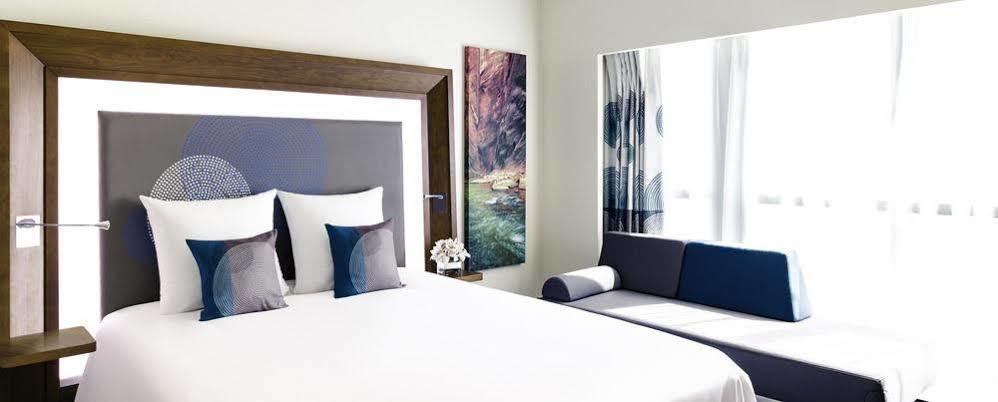 Canadas Best Value Inn Келоуна Екстер'єр фото